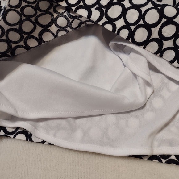 Nice dress by Rabbit Rabbit Rabbit Size 10 - Picture 2 of 5